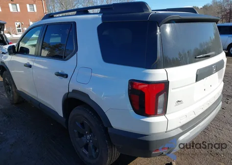 2026 Honda Passport Awd Rtl/Awd Rtl Blackout/Awd Rtl Towing from USA, damaged, VIN 5FNYF9H33TB000794